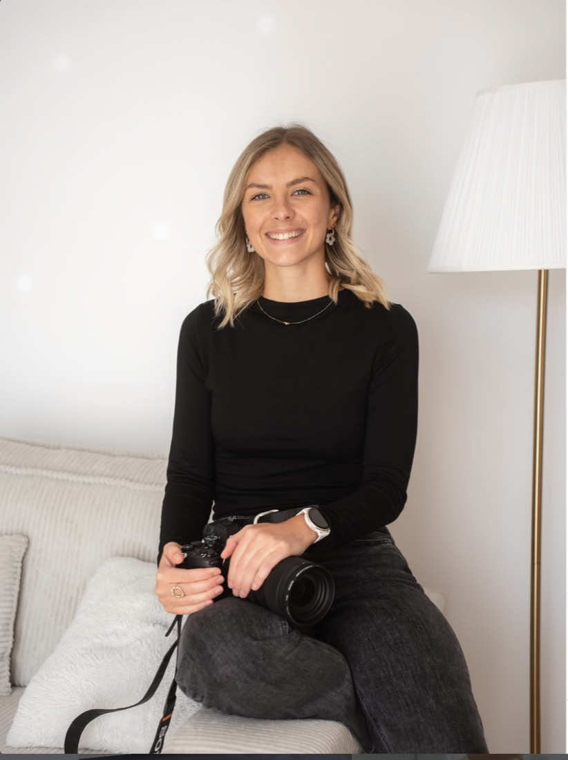 Chloé Vincent, community manager et créatrice de contenu à Béziers